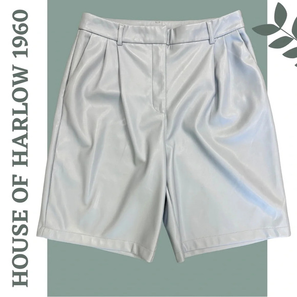 House of Harlow 1960 Vegan Leather Bermuda Short Pale Blue Pockets Size  Small - Picture 3 of 7